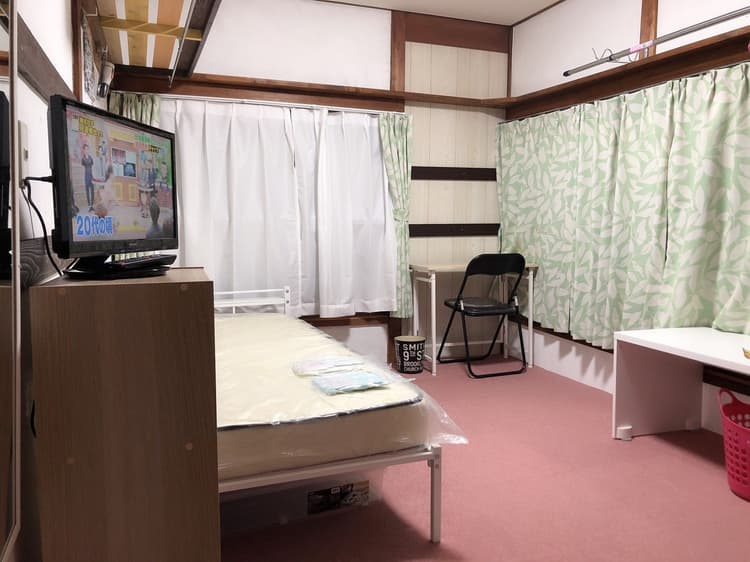 203号室