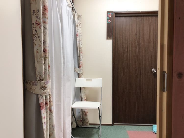 206号室