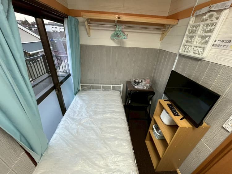 305号室
