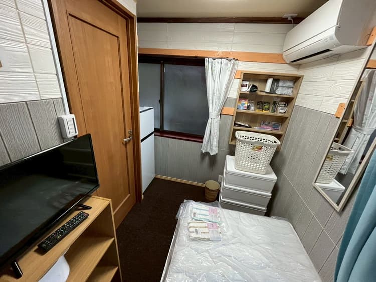 305号室